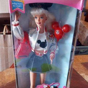 SPECIAL EDITION 25TH ANNIVERSARY WALT DISNEY WORLD BARBIE UNOPENED 1996